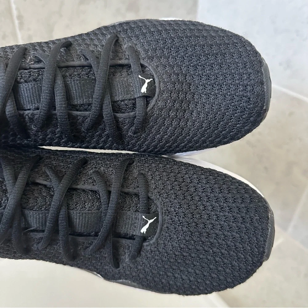 Puma Women’s Black Sneakers Size 8